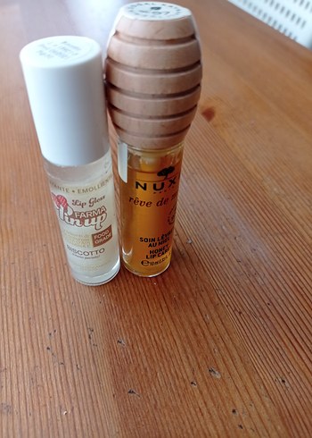 NUXE Bal Özlü Dudak Bakımı Parlatıcısı - Görsel 4