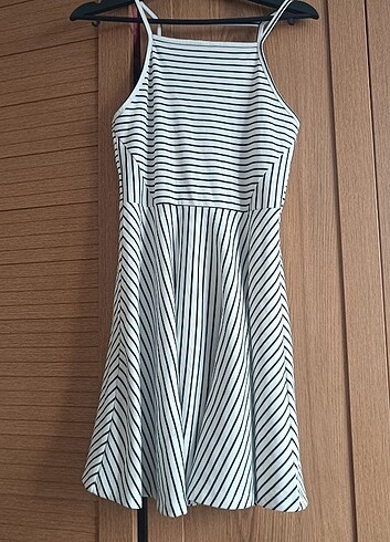 H&M askılı elbise