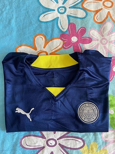 m Beden FENERBAHÇE ORJİNAL FORMA( marka puma)