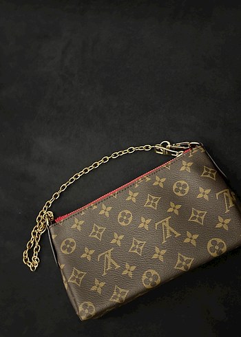 Zincir Detaylı Kahverengi Deri Kadın Çanta - Görsel 3