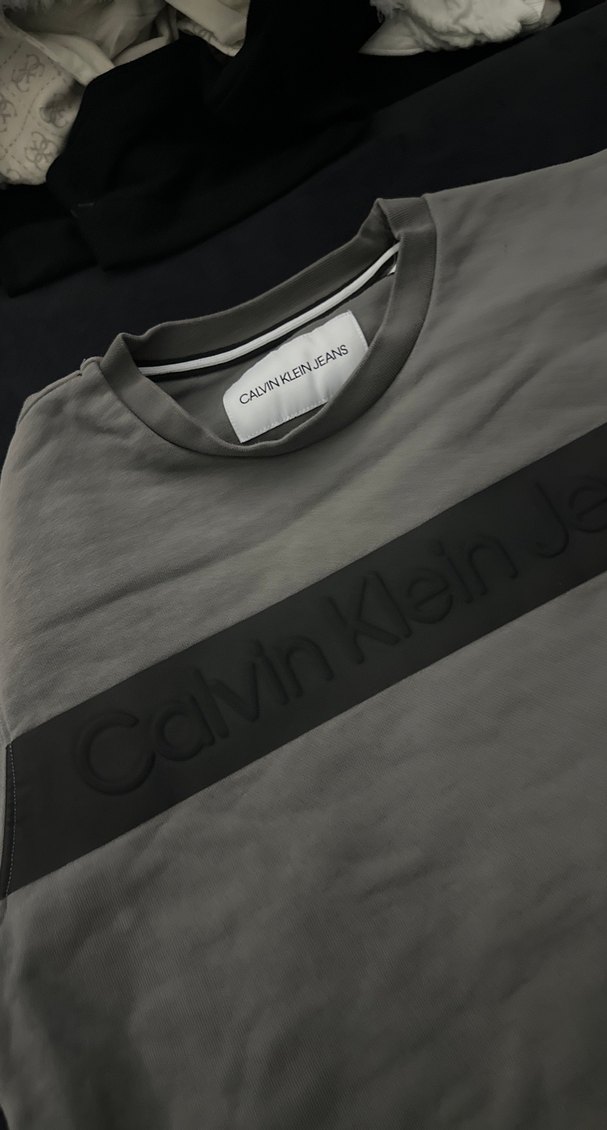 Calvin Klein Gri Kısa Kollu Sweatshirt - Görsel 2