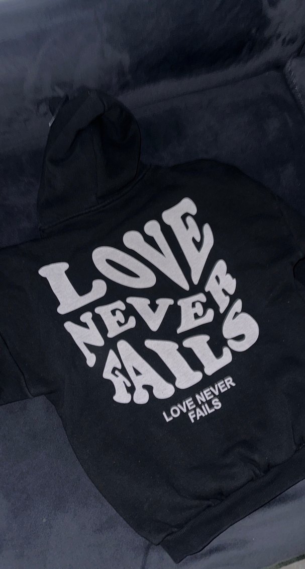 Siyah Kapüşonlu Baskılı Kadın Sweatshirt - Görsel 2