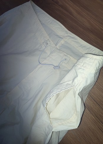 44 Beden Kadın Beyaz Keten Mini Bol Kesim Pantolon 44 /48 beden uyumlu