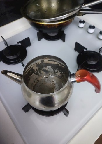 Kırmızı Saplı Çelik Çaydanlık detay açıklamada - Görsel 5