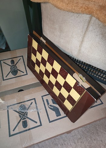 Tavla  ahşap tamir ister - Görsel 6