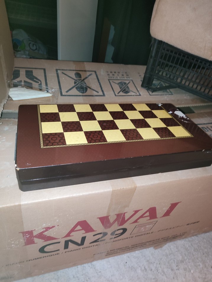 Tavla  ahşap tamir ister - Görsel 5