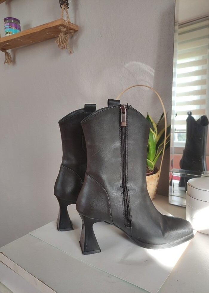 Topuklu bot - Görsel 4