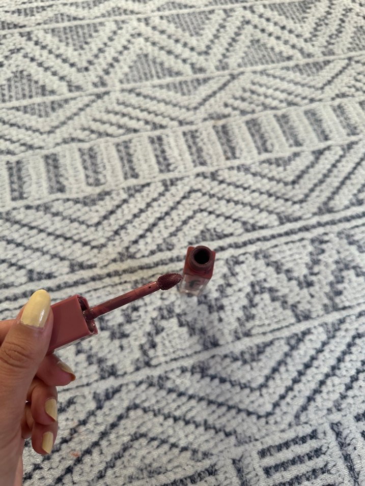 Bordo Renk Mat Ruj - Görsel 2