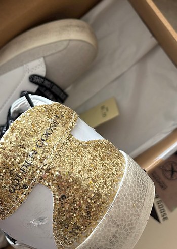 Golden Goose Deluxe Golden Goose Kadın Spor Ayakkabı