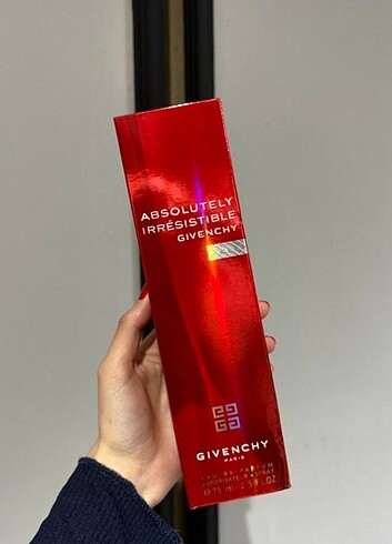 Givenchy Absolutely Irresistible Parfüm 