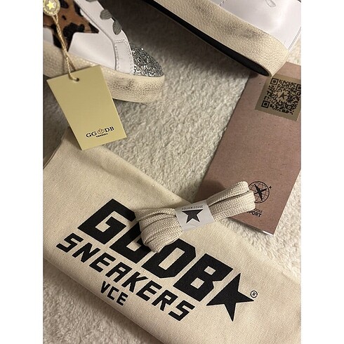 38 Beden beyaz Renk Golden Goose Deluxe