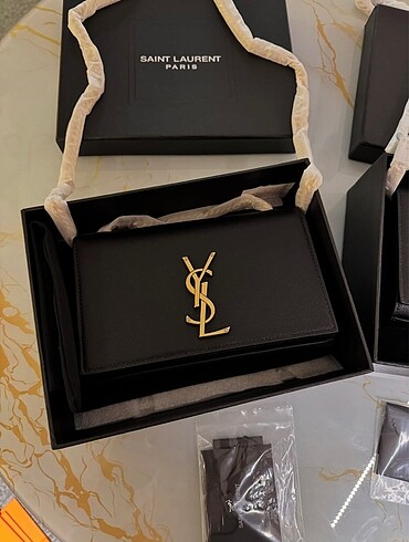 Yves Saint Laurent Çanta