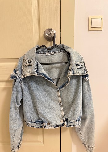 Diğer Acik Mavi Crop Denim Ceket