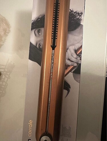 Dyson coralle düzleştirici