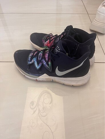 Nike basketbol ayakkabısı