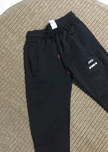 Nike Siyah Erkek Rahat Kesim Eşofman Altı - Görsel 2