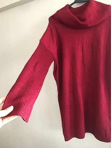LC Waikiki Bordo boğazlı salaş triko bluz