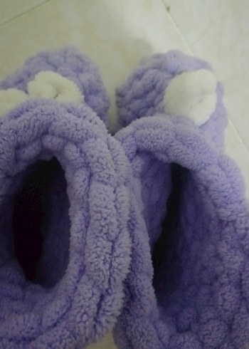 Mor Nakışlı Örgü Kız Ev Terliği - Görsel 4