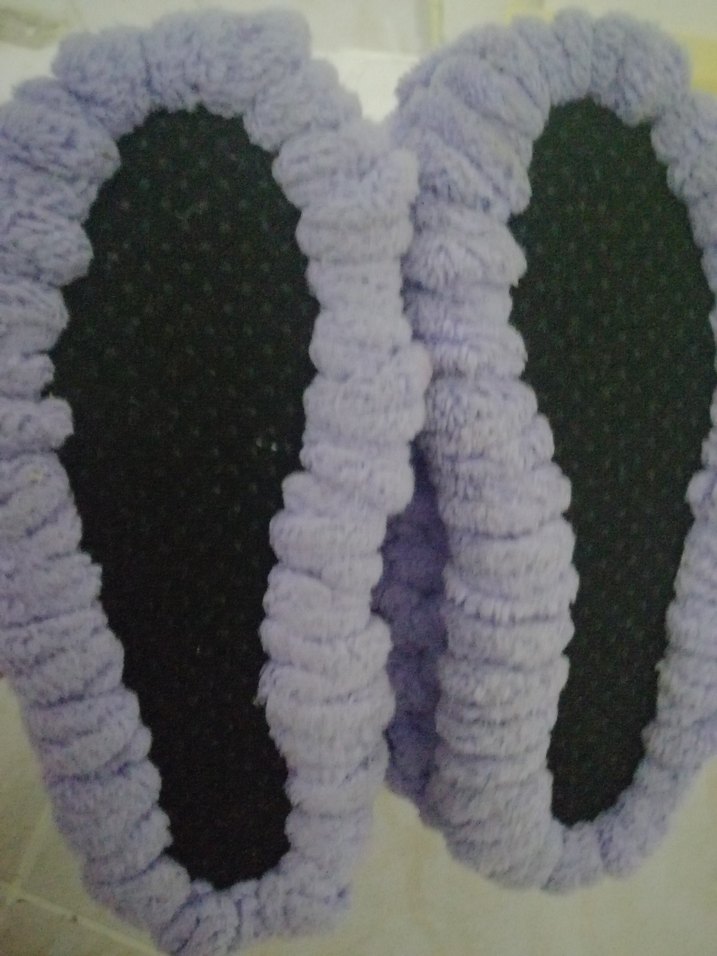 Mor Nakışlı Örgü Kız Ev Terliği - Görsel 2