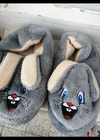 Nakışlı Gri Kız Çocuk Ev Terliği - Görsel 2