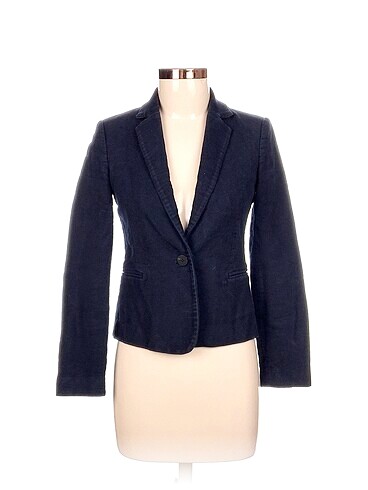 Mango Blazer %70 İndirimli.