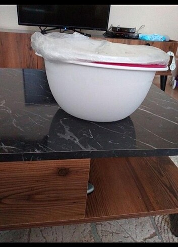 Tupperware 4.3lt termos tencere