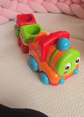 Renkli İtme ve Çekme Oyuncak Treni