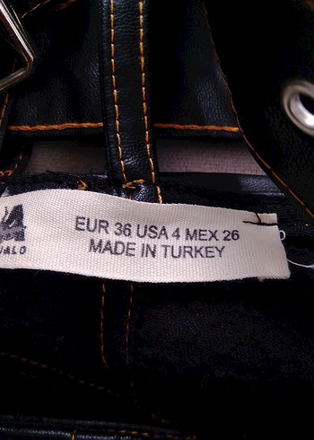 Deri Kumaştan Kemerli Siyah Kadın Pantolon - Görsel 7