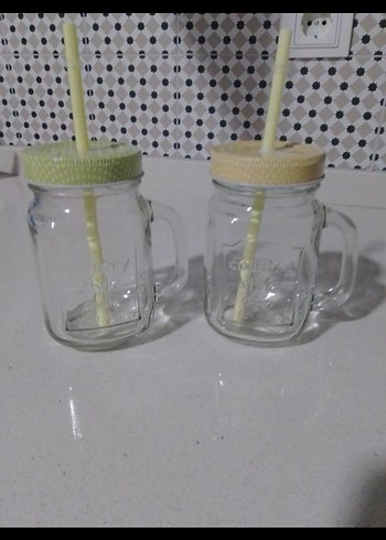 Pastel Renkli Kapaklı Cam Bardaklar - Görsel 2