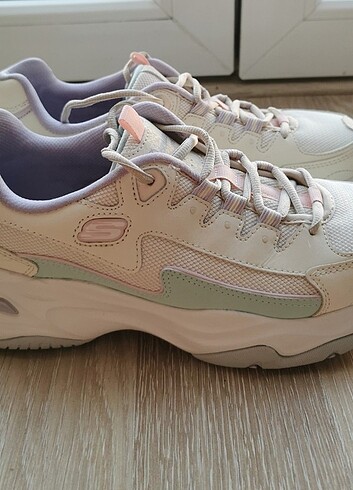 Skechers D'lites 38.5
