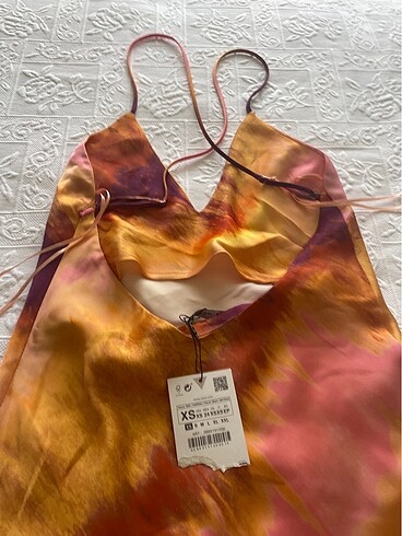 xs Beden çeşitli Renk Zara Elbise