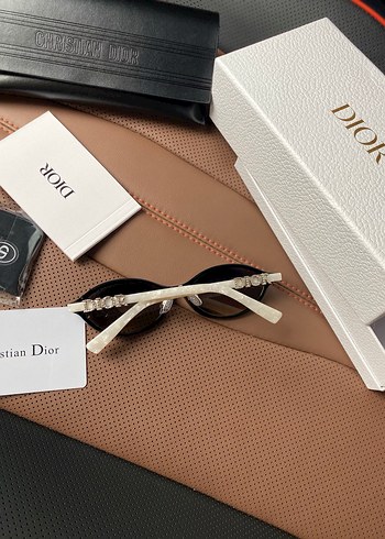 Dior ürünü
