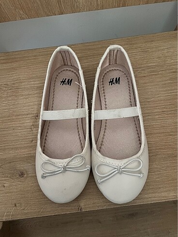 H&M çocuk babet