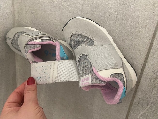 24 Beden New balance kız çocuk spor ayakkabı