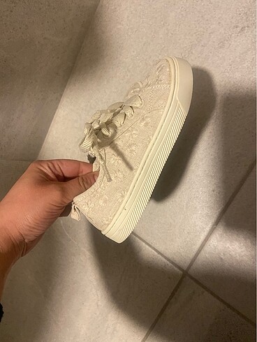 Zara Zara kız çocuk canvas ayakkabı