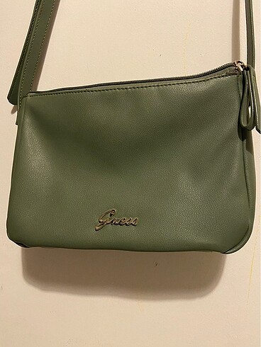 Guess Guess kadın postacı çanta