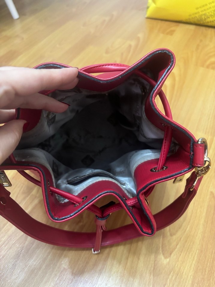 Kırmızı kadın çanta - Görsel 2
