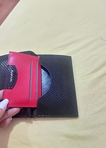 Matmazel Kadın Siyah Yılan Derisi Desenli Deri Cüzdan - Görsel 4