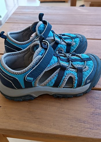 Decathlon Decathlon 28 numara sandalet Çocuk Mavi Bağcıksız Sandalet
