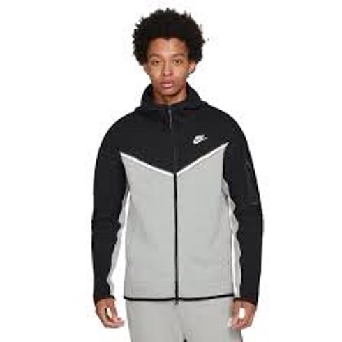 NİKE TECH FLEECE