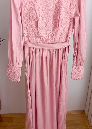 Pudra Rengi Uzun Dantel Detaylı Kadın Elbise - Görsel 4