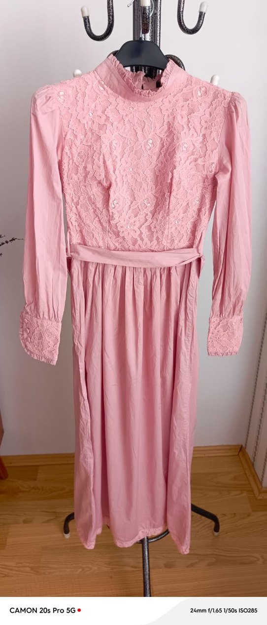 Pudra Rengi Uzun Dantel Detaylı Kadın Elbise - Görsel 4