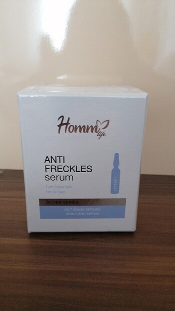 Antifreckles ampül serum