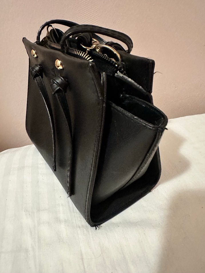 Siyah Minimalist Kadın Deri Çanta - Görsel 3