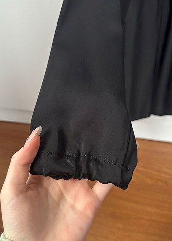 Siyah Uzun Kollu Salaş Bluz Saten Gömlek - Görsel 4