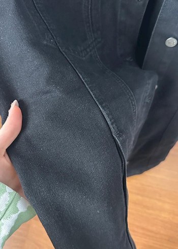 Siyah Kolsuz Kadın Kot Ceket - Görsel 3