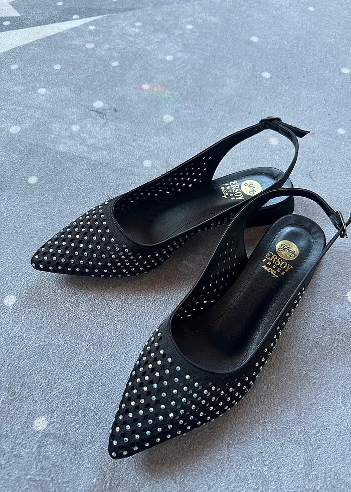 TAŞLI SİVRİ BURUN ŞIK BABET - Görsel 5