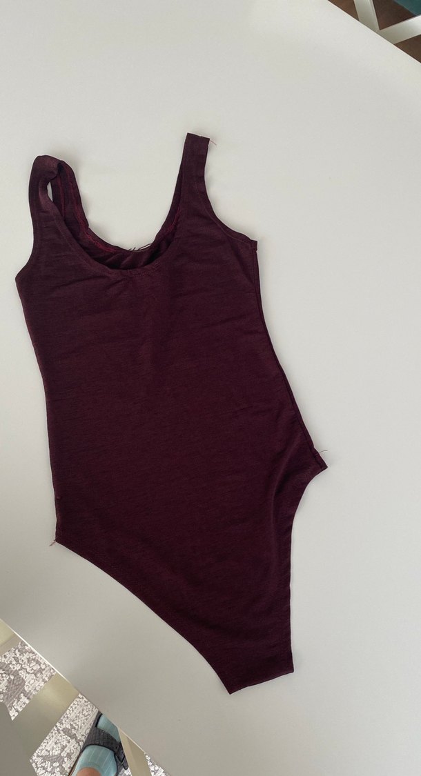 Bordo Baskılı Kadın bodysuit, Kolsuz, Günlük - Görsel 2