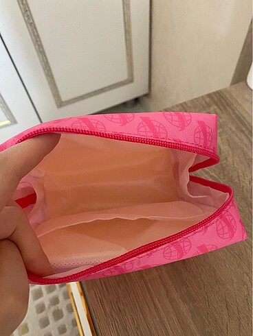 Beden pembe Renk Nyx makyaj çantası