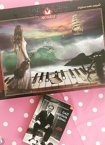 ArtPuzzle 1000 Parça Kemanlı Kadın Puzzle Kutulu 0 Ürün